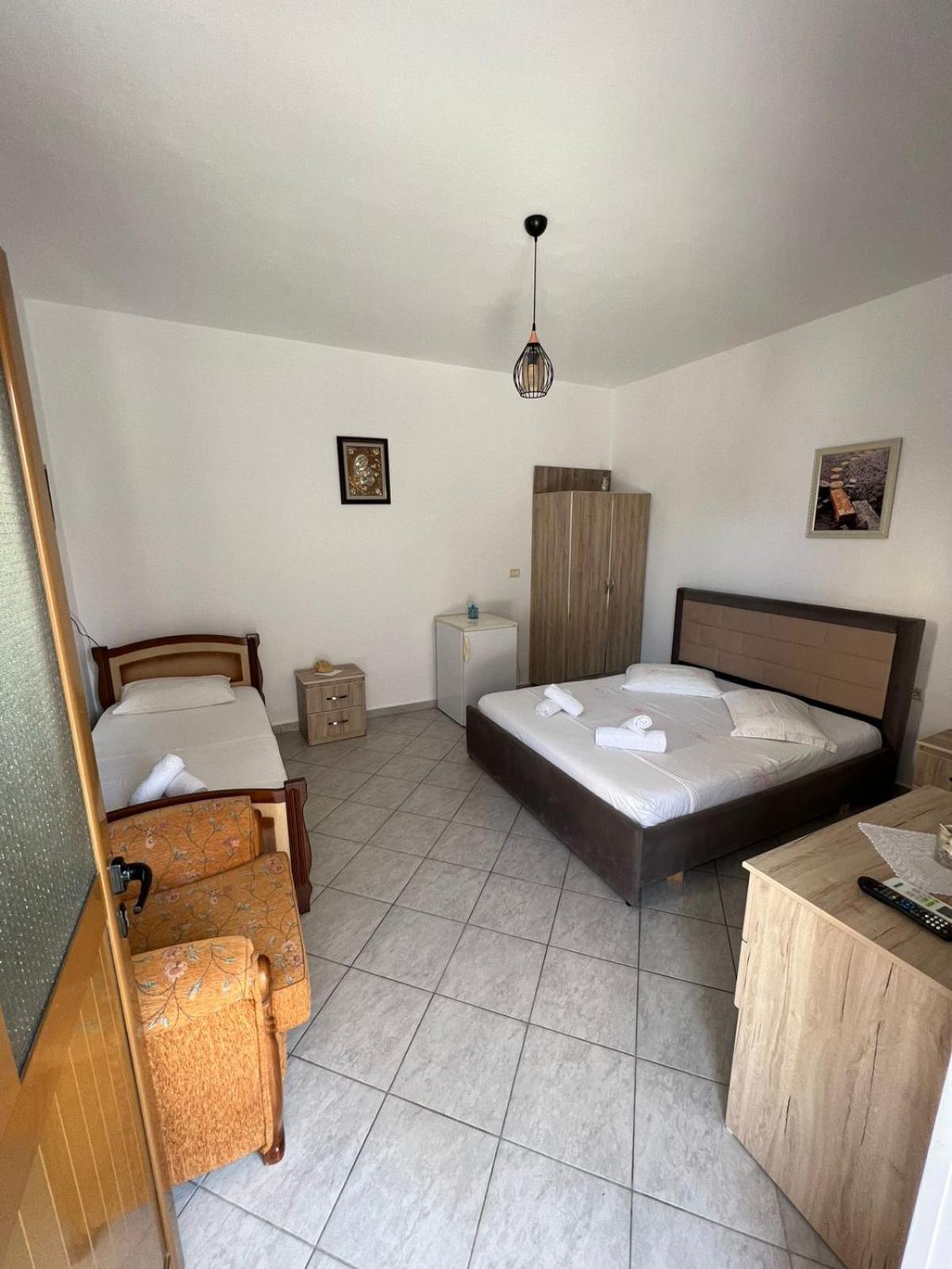Mandi'S Apartment Ksamil Bagian luar foto